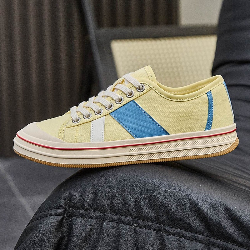 Sieviešu platnie kurpes Korejas stilā ar priekšējo šņorēšanu, elpojošs augšējais materiāls, gumijas zole, vasara 2025