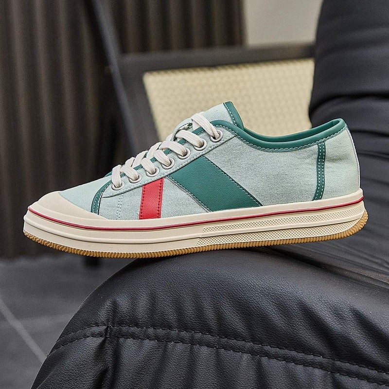 Sieviešu platnie kurpes Korejas stilā ar priekšējo šņorēšanu, elpojošs augšējais materiāls, gumijas zole, vasara 2025