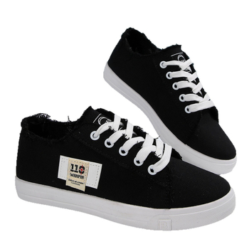 Γυναικεία καμβά sneakers, στρογγυλός μύτης, μπροστινό δέσιμο με κορδόνια, χαμηλό ύψος, διαπνέουσα επένδυση από διχτυωτό ύφασμα