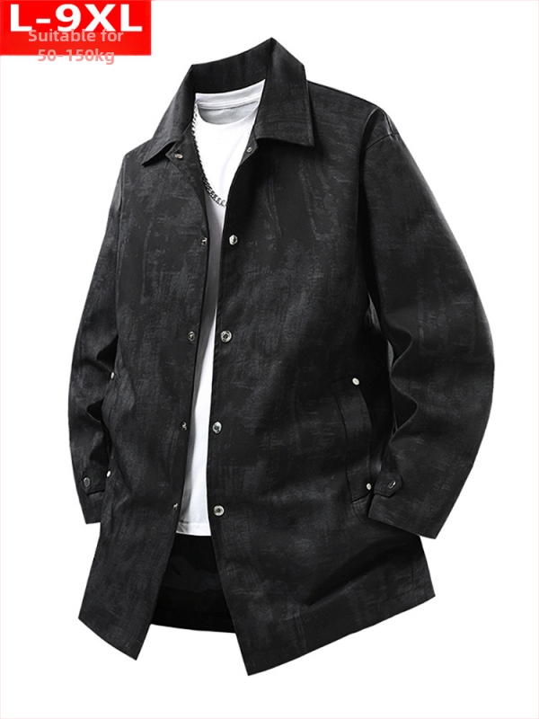 Palton camuflat, croială lejeră, lungime medie 65–80 cm, guler turn-down, închidere cu nasturi la față, material poliester, căptușeală poliester, stil Hong Kong