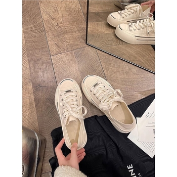 Γυναικεία καμβά παπούτσια με πάνω μέρος από ραφία, σόλα από καουτσούκ, χωρίς τακούνι, με κορδόνια (Άνω: ραφία; Σόλα: καουτσούκ; Ύψος τακουνιού: χωρίς τακούνι; Κλείσιμο: κορδόνια)