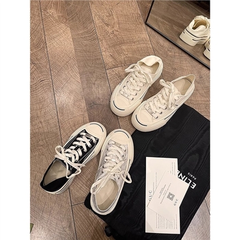 Γυναικεία καμβά παπούτσια με πάνω μέρος από ραφία, σόλα από καουτσούκ, χωρίς τακούνι, με κορδόνια (Άνω: ραφία; Σόλα: καουτσούκ; Ύψος τακουνιού: χωρίς τακούνι; Κλείσιμο: κορδόνια)