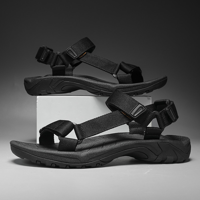 Vyriniai tinkliniai sandalai - atviras pirštas, raišteliai, neslydinti gumos padas