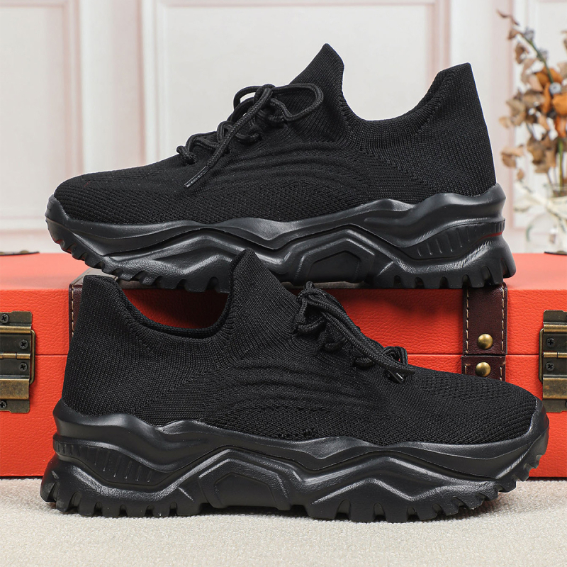 Αναπνεύσιμα παπούτσια με υφασμάτινο επάνω μέρος, σφήνα 3–5 cm, σόλα EVA, εύκολος slip-on σχεδιασμός