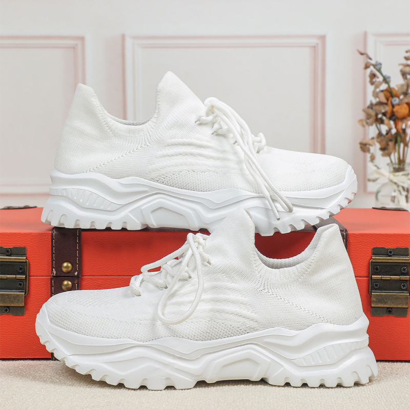 Αναπνεύσιμα παπούτσια με υφασμάτινο επάνω μέρος, σφήνα 3–5 cm, σόλα EVA, εύκολος slip-on σχεδιασμός