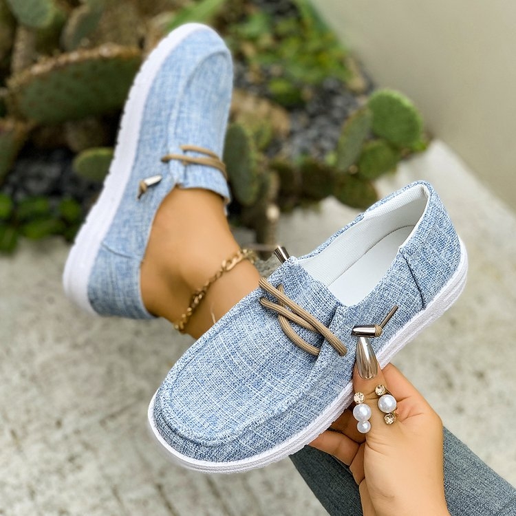 Női kényelmes lapos cipő, kerek orr, slip-on, alacsony sarok 1–3 cm