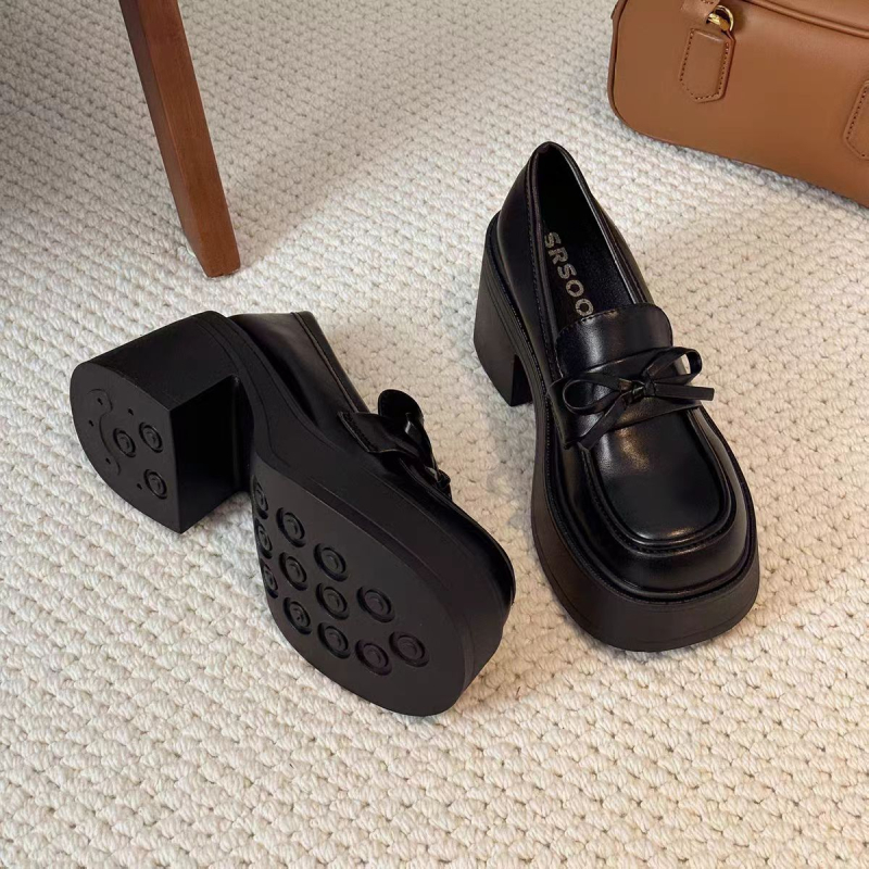 Mary Jane cipők PU felsőrésszel, gömbölyű orr, 6–8 cm vastag sarok, slip-on