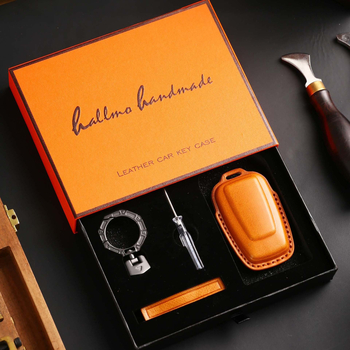 Porsche raktų dėklas Cayenne, Macan, Panamera ir 718 – galvijų oda, retro stilius, pritaikymo galimybė