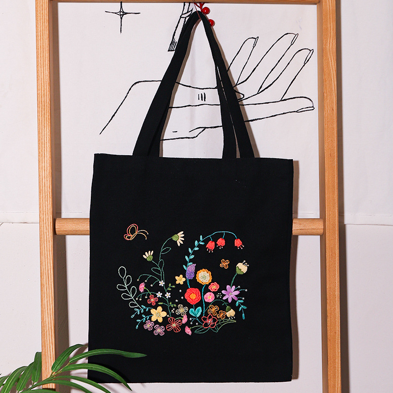 Τσάντα καμβά με κέντημα Su - κιτ αρχάριου χειροκεντήματος περιλαμβάνεται, κάτω και πλαϊνά πάνελ, προσαρμόσιμο, μεταξοτυπία