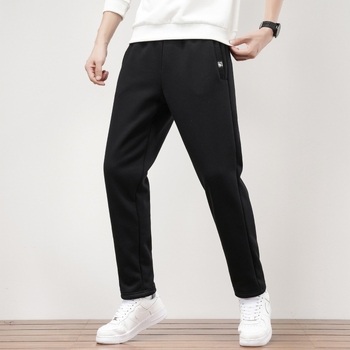 Ανδρικά παντελόνια με ίσιο κόψιμο, φλις εσωτερική επένδυση, μεσαία μέση, κλείσιμο με κορδόνι, βαμβακο-μίγμα 95%