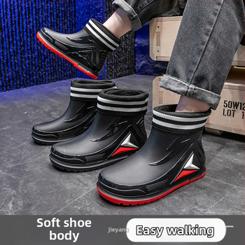 Γαλότσες βροχής για ενήλικες – PVC άνω μέρος, μεσαίο ύψος σωλήνα, στρογγυλή μύτη, 3-5 εκ μεσαίο τακούνι, αδιάβροχα, φθινόπωρο–χειμώνας