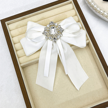 Корейски стил кристална папийонка за яка с декоративно цветче, ръчна изработка, форма Bowknot