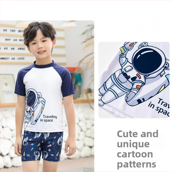 Δύο-τμήμα μαγιό αγοριών, ηλικίες 4–14 ετών, πολυεστέρας 85% με επένδυση 15%, στυλ briefs, χαλαρό μοτίβο, για κολύμβηση και θαλάσσια σπορ