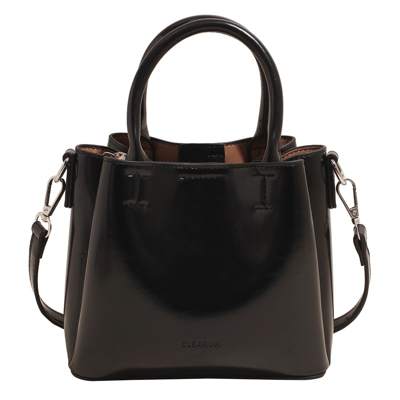 Τσαντάκι Bucket PU με φερμουάρ, επένδυση από πολυεστέρα, μονός ιμάντας (Άνοιξη 2025)