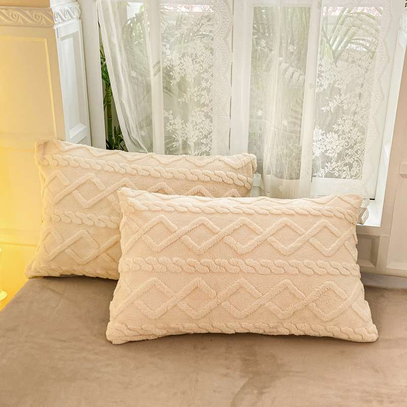 Set de pat din velur lapte, patru piese, quilted, fețe AB reversibile, stil lux lejer