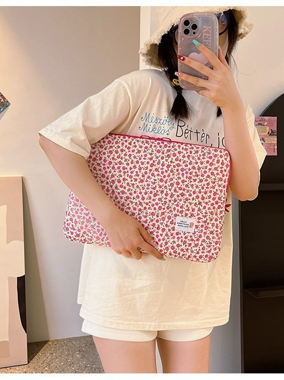 Rankinė dokumentų krepšys su gėlių raštu, kompozicinė medžiaga, nailonas pamušalas, atspari dilimui, gatvės stiliaus dizainas, tinkama nešiojamiesiems kompiuteriams ir planšetėms, su apkrovos mažinimo dizainu