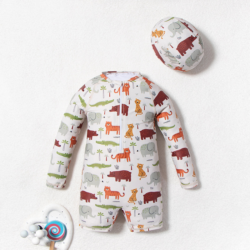 Poiste pikkade varrukatega ujumistrikoo karikatuurimustriga, suur elastsus ja päikesekaitse, 82% polüester / 18% spandeks, vanus 3–8 aastat