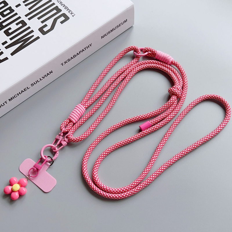 Телефонна презрамка – нейлон, полиестерен ремък, метална катарама, акрилна геометрична висулка, ръчна изработка