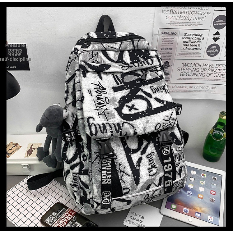 Unisex nailoninė kuprinė su kamufliažiniu graffiti raštu, 20–35 L, kvėpuojanti, atspari vandeniui, atspari dėvėjimuisi, oro pagalvės pečių dirželiai