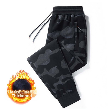 Casual παντελόνια με καμουφλαρισμένο μοτίβο, φλις επένδυση, άνετη γραμμή (95% βαμβάκι, 5% σπαντέξ)