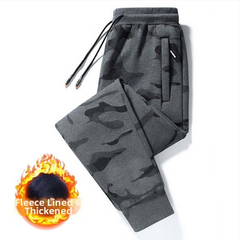 Casual παντελόνια με καμουφλαρισμένο μοτίβο, φλις επένδυση, άνετη γραμμή (95% βαμβάκι, 5% σπαντέξ)