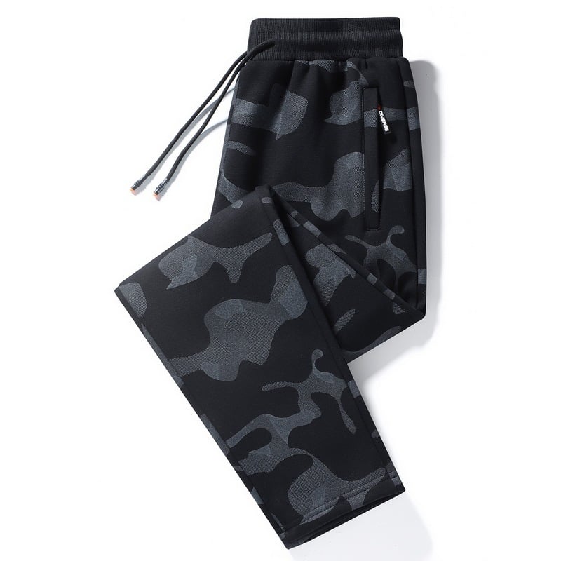 Casual hlače s kamuflažnim uzorkom, fleece podstava, široki kroj (95% pamuk, 5% spandex)