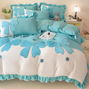 Четирипартиен комплект спално бельо от полиестер с принт на карикатура и реактивен печат