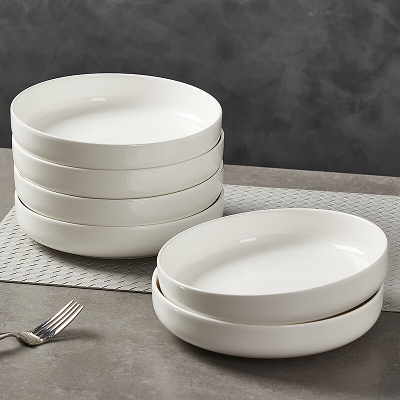 Keraminė gili plokštelė patiekalams, apvalios formos, vientisas raštas, tinkama mikrobangoms, paviršiaus dengimas po glazūra, logotipo spausdinimas