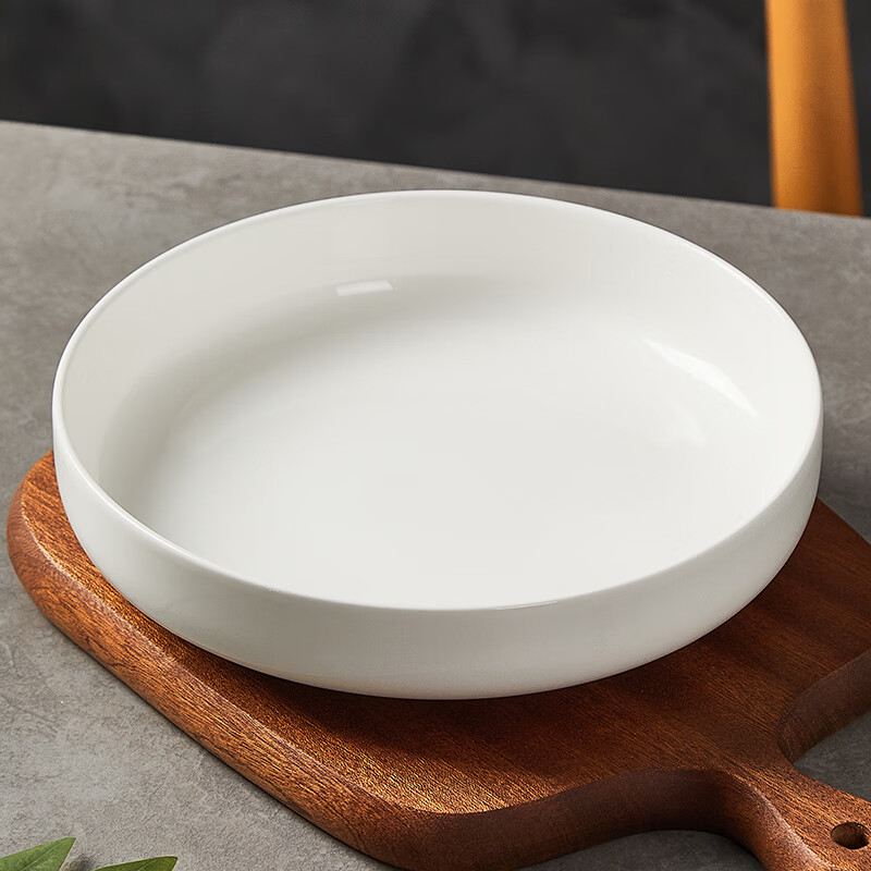 Keraminė gili plokštelė patiekalams, apvalios formos, vientisas raštas, tinkama mikrobangoms, paviršiaus dengimas po glazūra, logotipo spausdinimas