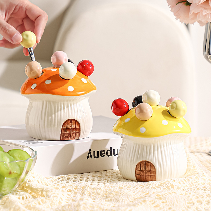 Lastele mõeldud puuviljakahvlite komplekt, roostevaba teras, armas karikatuurstiil, peegelviimistlus