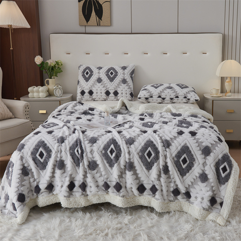 Poliészter plüss takaró, csíkos minta, nyári szezon, modern minimalista stílus, 740 g