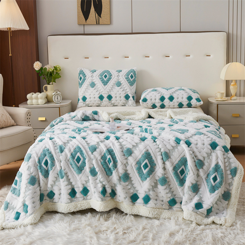 Poliészter plüss takaró, csíkos minta, nyári szezon, modern minimalista stílus, 740 g