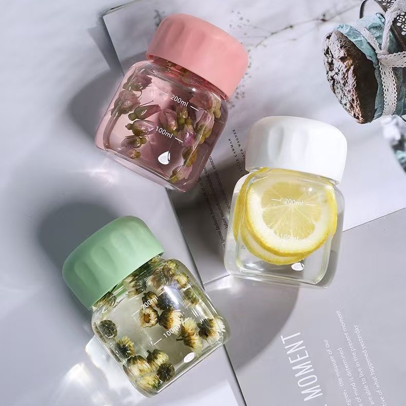 Pahar de apă din sticlă sodalime cu capac, rezistent la temperaturi înalte, etanș și anti-scurgere, protejează de arsură, un singur strat, rotund