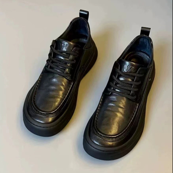 Vyriniai odiniai bateliai iš karvės odos, vidus odinis, guma padas, raišteliai, žemas kulkšnies aukštis, apvalus pirštas