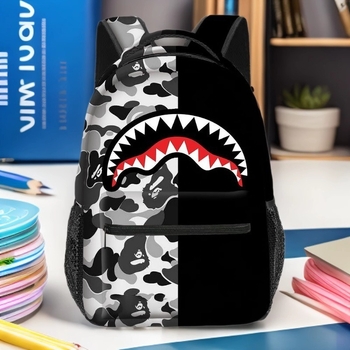 Skolas mugursoma pamatskolai - pilna drukāšana ar multfilmas attēlu, liela ietilpība, poliesters, gaisu spilventiņa siksnas, elpojoša