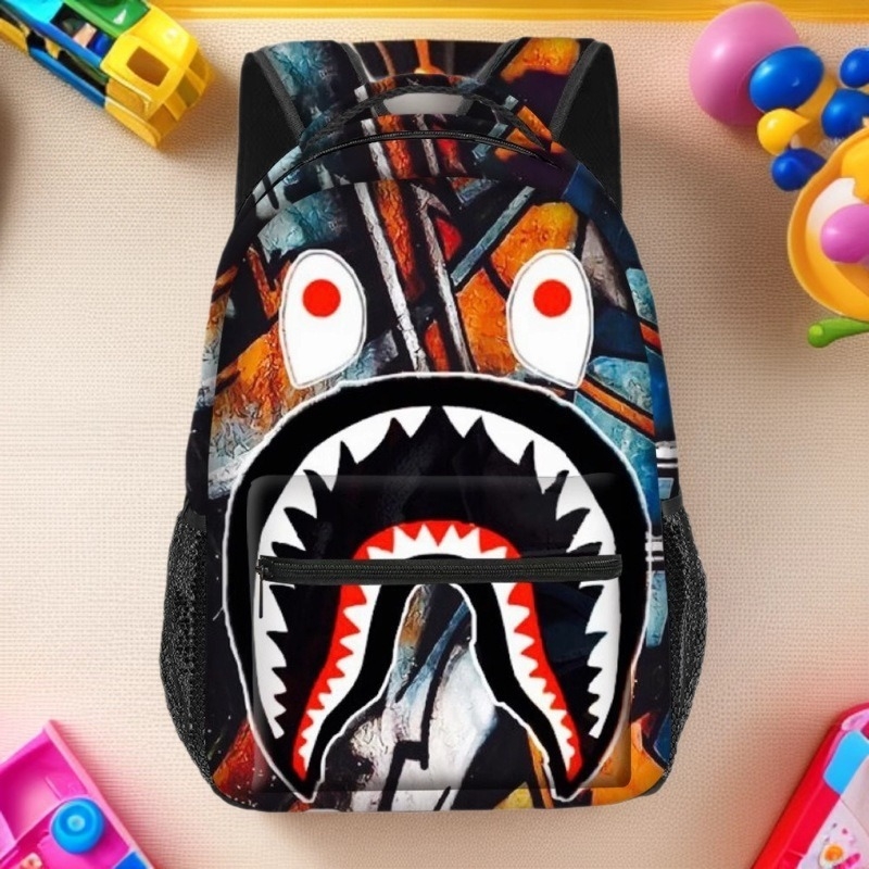 Skolas mugursoma pamatskolai - pilna drukāšana ar multfilmas attēlu, liela ietilpība, poliesters, gaisu spilventiņa siksnas, elpojoša