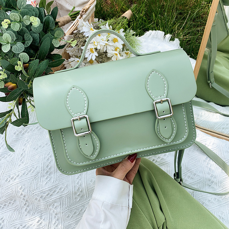 Geantă Yufang din PU, crossbody pentru femei, stil street, formă pătrată orizontală, închidere cu capac