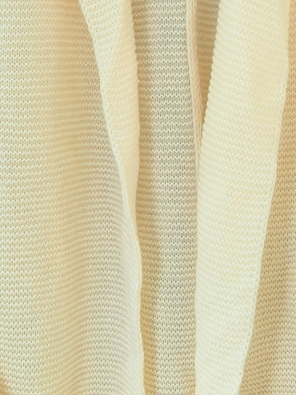 Sieviešu elegantais kardigans no poliestera ar garām piedurknēm, apkakle tipa lapelis, brīvs siluets