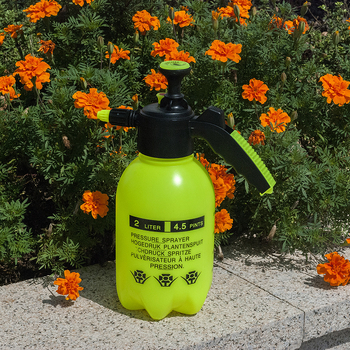 Qimao πλαστικός χειροκίνητος ψεκαστήρας για πότισμα και απολύμανση σε οικιακό κήπο