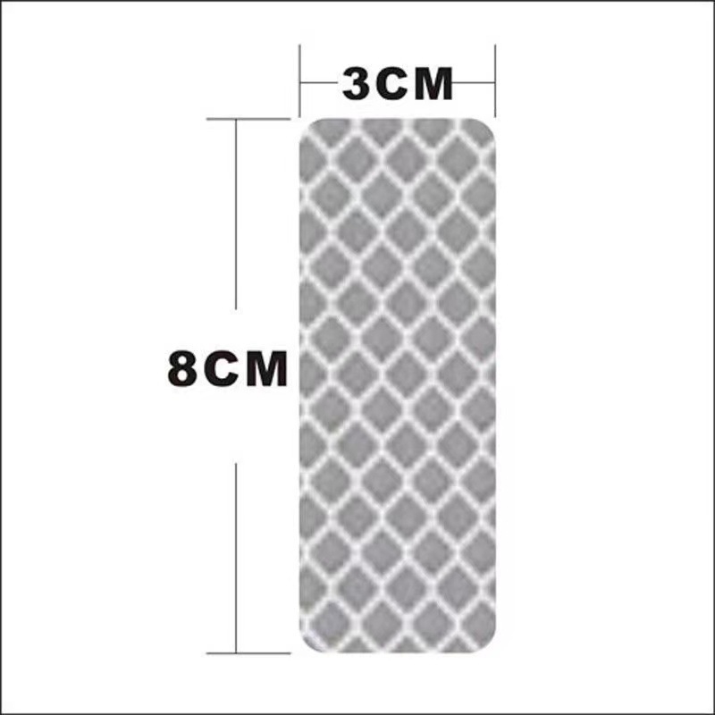 Atstarojošas automašīnu, motociklu un ķiveru uzlīmes — ūdensizturīgas, ar poliuretāna PET pamatni