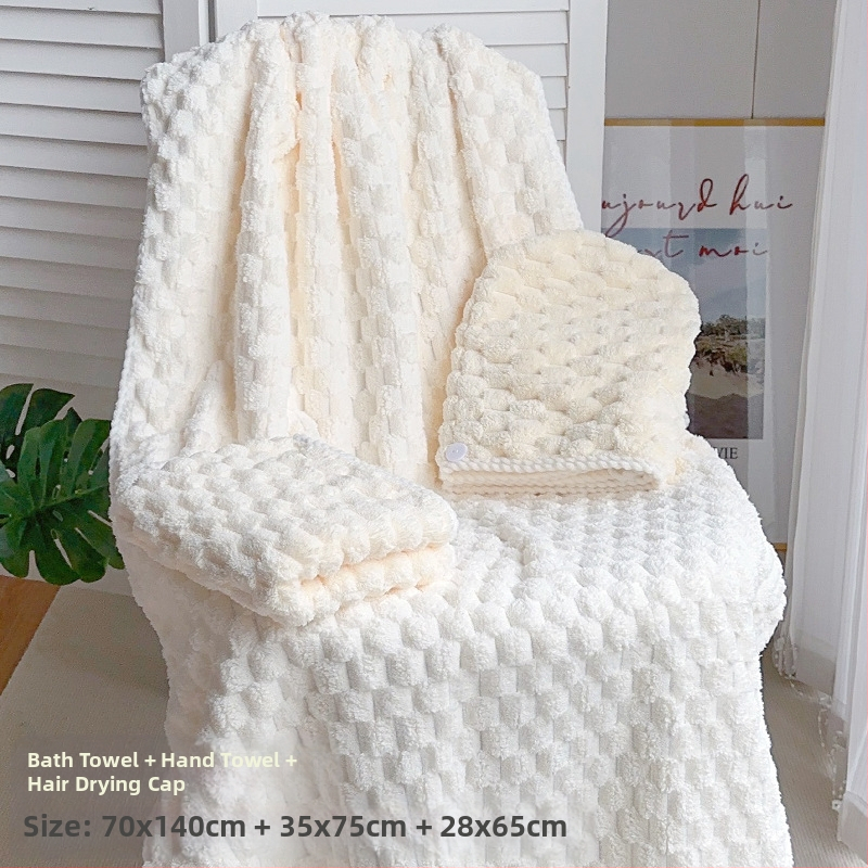 Set baie din trei piese: prosop de înfășurat pentru adulți, căciulă de uscare a părului și prosop; bumbac 100%, fir 150D, marca Silent Love