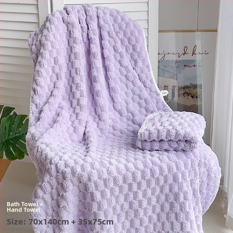 Set baie din trei piese: prosop de înfășurat pentru adulți, căciulă de uscare a părului și prosop; bumbac 100%, fir 150D, marca Silent Love