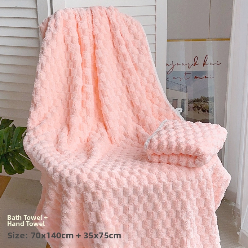 Set baie din trei piese: prosop de înfășurat pentru adulți, căciulă de uscare a părului și prosop; bumbac 100%, fir 150D, marca Silent Love