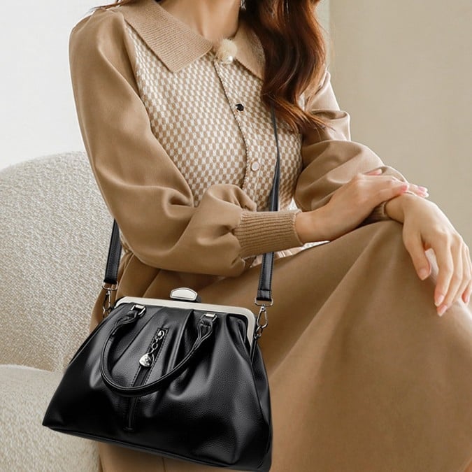 PU bőr crossbody táska, városi stílus, nagy kapacitás, horizontális négyzet alakú forma, zárással záródó