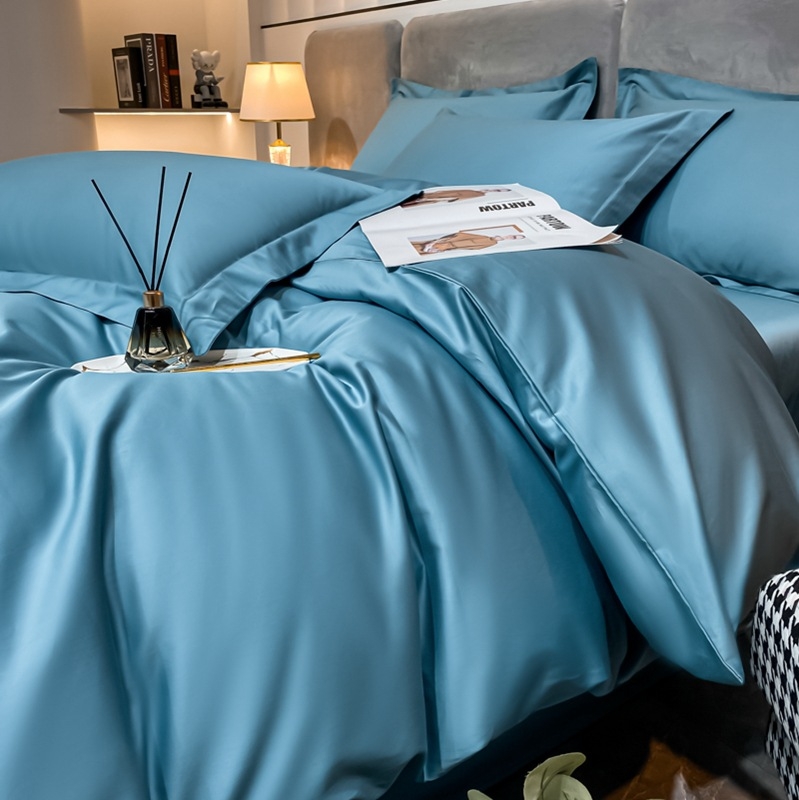 Set pat din patru piese, bumbac cu fibre lungi, țesătură twill, imprimare reactivă și vopsire, 100 fire