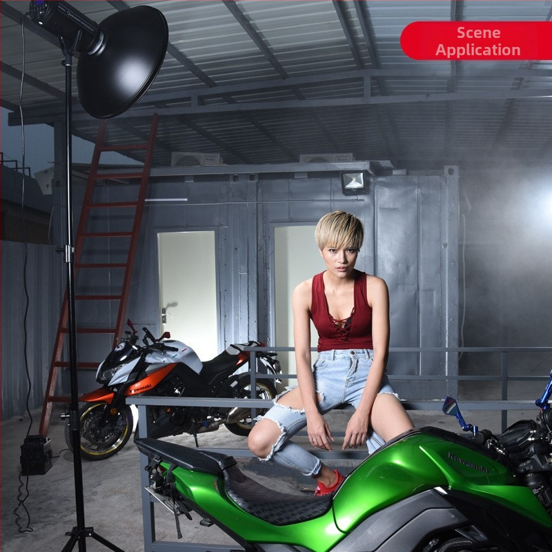 Radarový kryt pre fotografiu s honeycomb mriežkou pre jemné svetlo, kovová konštrukcia, vhodný pre portrét a still-life fotografiu, nosnosť 2-5 kg, hmotnosť 1 kg