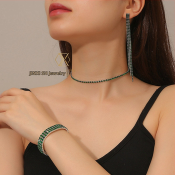 Κολιέ με κρυστάλλους, μενταγιόν από τιτάνιο ατσάλι, πολύστρωτος γεωμετρικός σχεδιασμός για γυναίκες