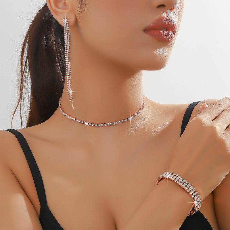 Κολιέ με κρυστάλλους, μενταγιόν από τιτάνιο ατσάλι, πολύστρωτος γεωμετρικός σχεδιασμός για γυναίκες