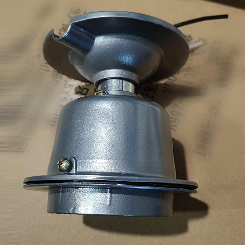 E27 κεραμική βιδωτή βάση λαμπτήρα, PVC σώμα και PVC κάλυμμα, IP20, μοντέλο QPD-008, τροφοδοσία από πρίζα