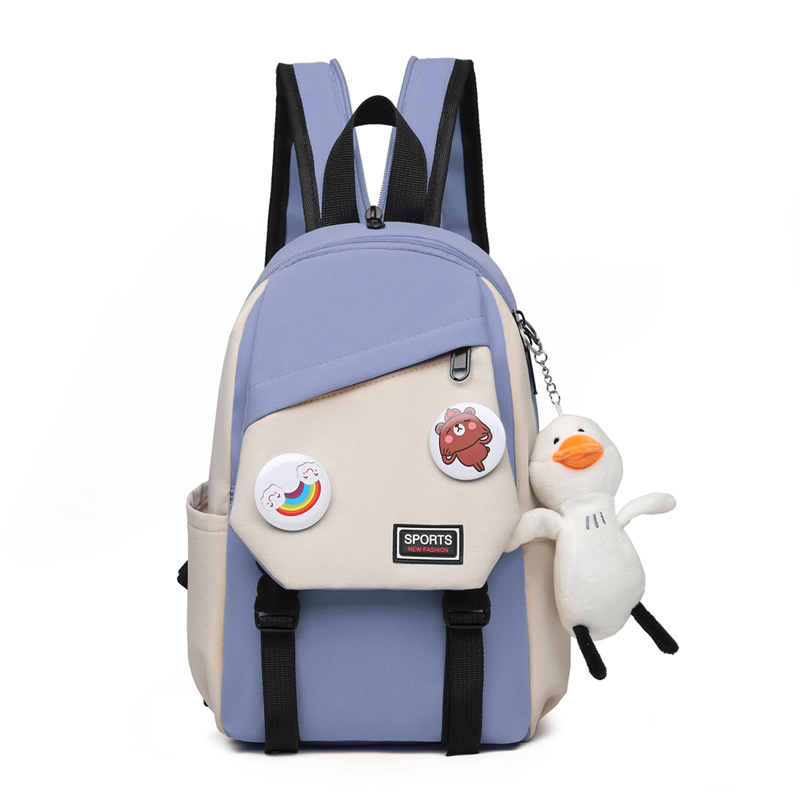 Sieviešu crossbody soma – audums (kanvas), rāvējslēdzējs, iekšējās kabatas telefona/ID/datoram, iekšējā patch kabata, pilsētas stils